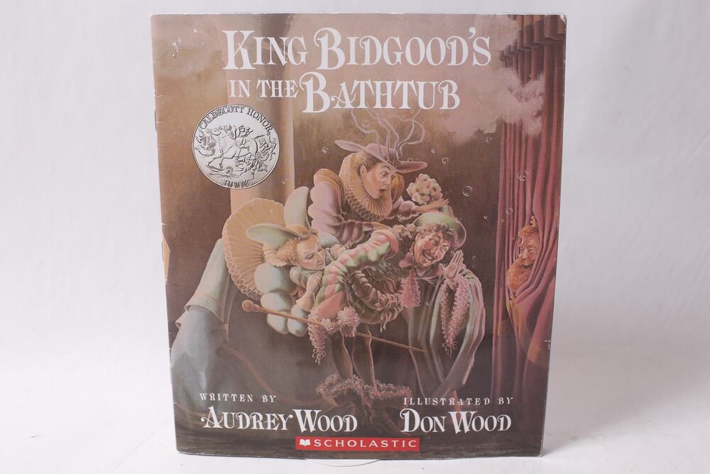 King Bidgood's in the Bathtub Children's Book Wood Scholastic ~260602-WH M-15-02